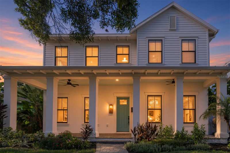 5 bedroom Single Family Residence at 555 26th Avenue, Twenty-Sixth Ave Heights, St Petersburg — photo 1