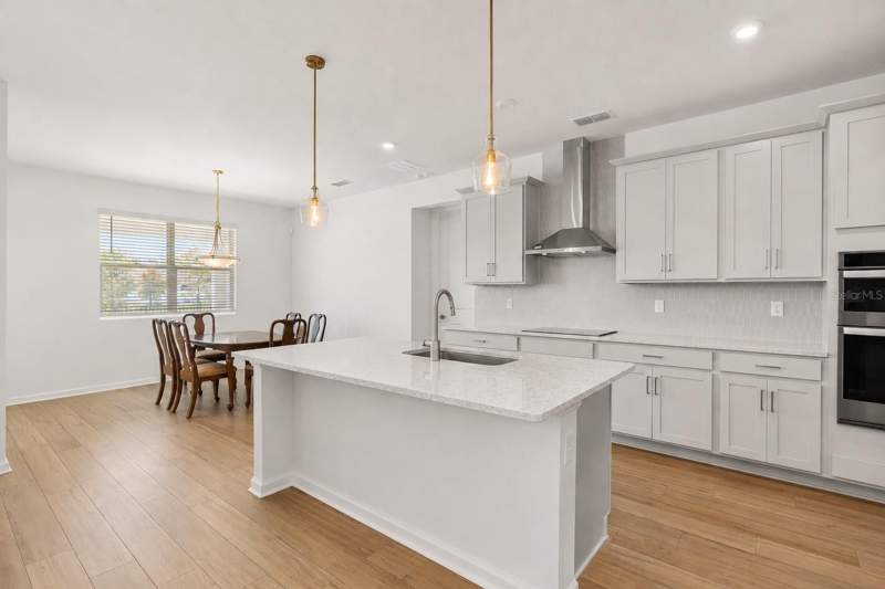 4 bedroom Single Family Residence at 7922 Waterfield Avenue, Starwood Ph N-1C, Orlando — photo 5