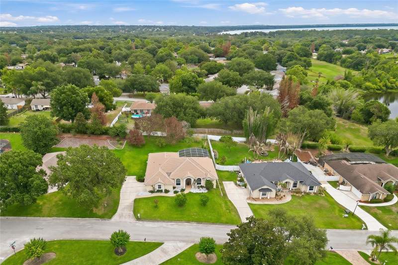 4 bedroom Single Family Residence at 10708 BELO HORIZONTE AVENUE, CRESCENT LAKE CLUB FIRST ADD, CLERMONT — photo 4