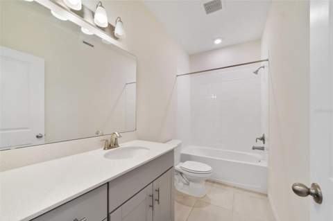 4371 Creek Cove Lane, Kissimmee FL - photo 11 of 27