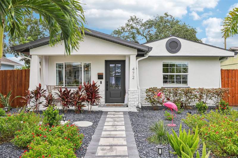 4 bedroom Single Family Residence at 472 36TH AVENUE, BRIDGEWAY ADD, ST PETERSBURG — photo 1