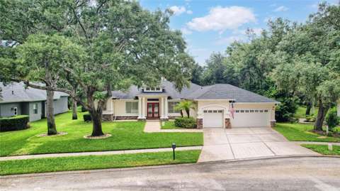 5603 Eagleglen Place, home for sale in Lithia 33547