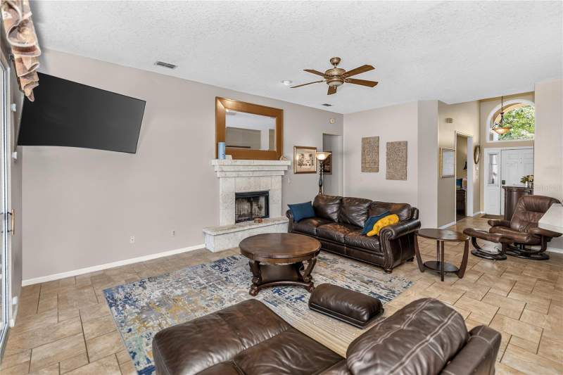 3 bedroom Single Family Residence at 1907 Westbourne Drive, Heronwood At Carillon, Oviedo — photo 4