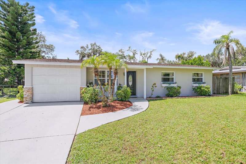 3 bedroom Single Family Residence at 3338 Bailey Street, Lockwood Gardens, Sarasota — photo 1