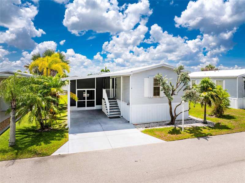 2 bedroom Manufactured Home at 10 Holland Drive, Windmill Village, Punta Gorda — photo 1