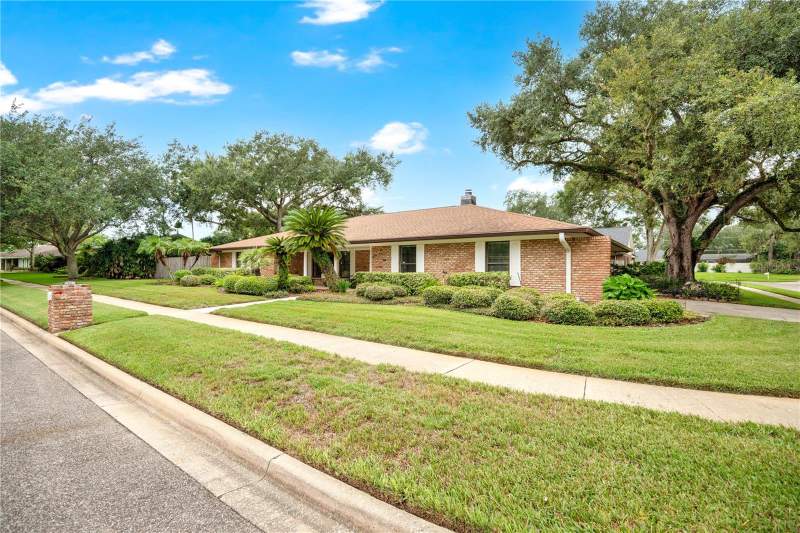 4 bedroom Single Family Residence at 231 WHITE OAK CIRCLE, MAITLAND GROVE, MAITLAND — photo 4
