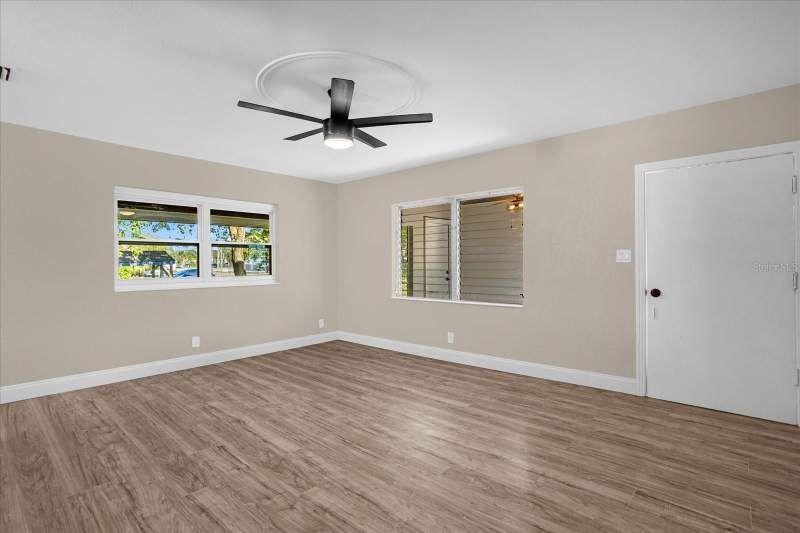 3 bedroom Single Family Residence at 1008 10th Street, Mason & Carswells Holly Hill, Daytona Beach — photo 4