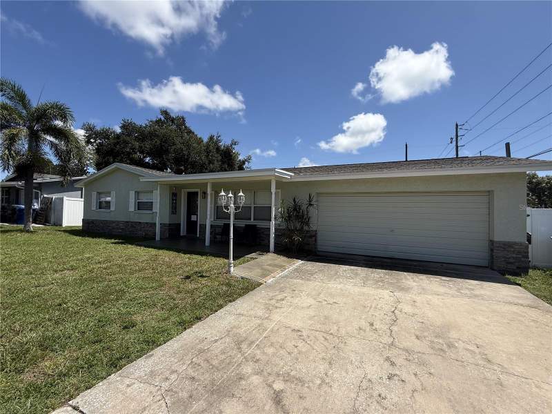 4 bedroom Single Family Residence at 2398 Nolan Drive, Marsandra Estates, Largo — photo 2