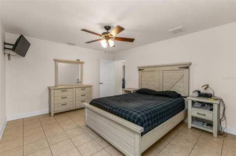 18364 Laramie Avenue, Port Charlotte FL - photo 15 of 32