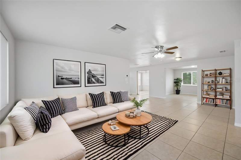 3 bedroom Single Family Residence at 3029 Huntington Road, Holiday Lake Estates, Holiday — photo 4