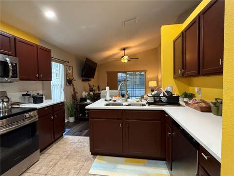 4466 Great Harbor Lane, Kissimmee FL - photo 15 of 59