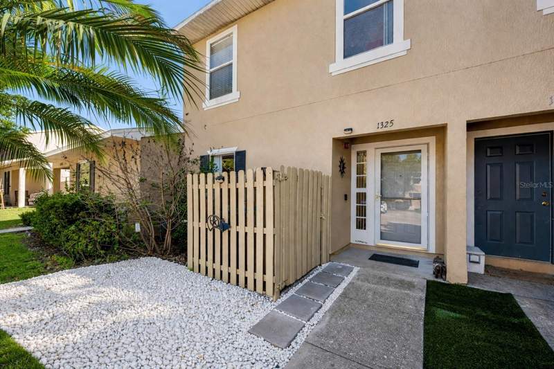 Westside TownhomesHomes for Sale in Winter Garden, FL
