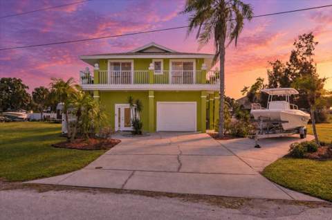 6744 Seaview Boulevard, Hudson FL - photo 6 of 6