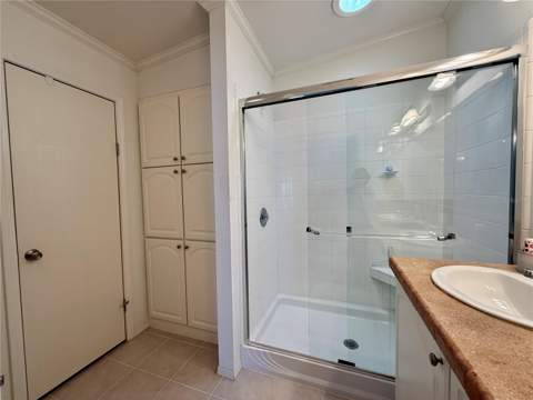 209 S Port Royal Lane, Apollo Beach FL - photo 13 of 38