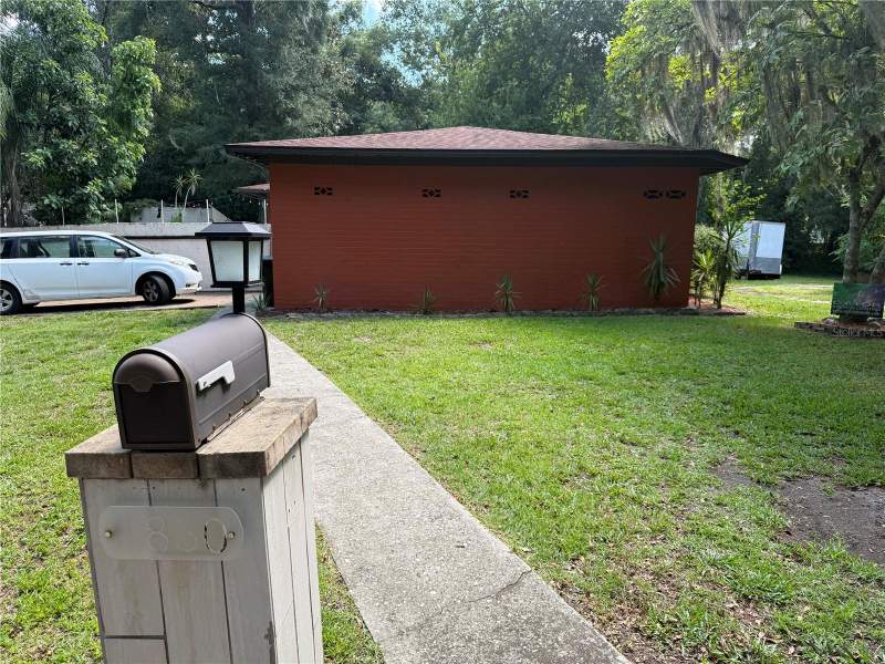 3 bedroom Single Family Residence at 1830 SW Williston Road, Gainesville, Gainesville — photo 4