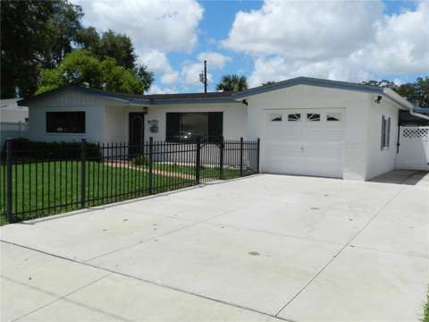 7454 1St Way, home for sale in St. Petersburg 33702