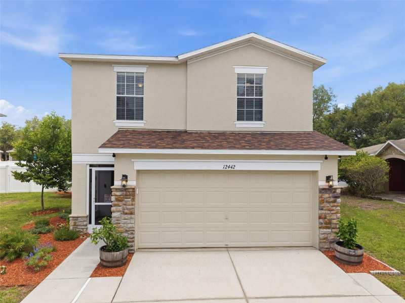 4 bedroom Single Family Residence at 12442 Saulston Place, Verandahs, Hudson — photo 1