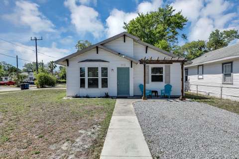 1112 S Prospect Avenue, $300k–$500k for sale in Clearwater