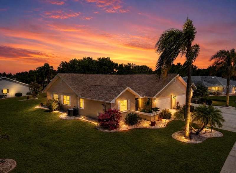 2 bedroom Half Duplex at 319 Linger Lane, Sun City Center Unit 47, Sun City Center — photo 1