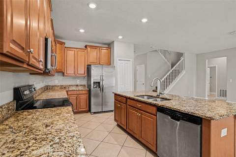 11755 Winterset Cove Drive, Riverview FL - photo 10 of 24