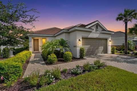 5270 Savino Circle, home for sale in Palmetto 34221