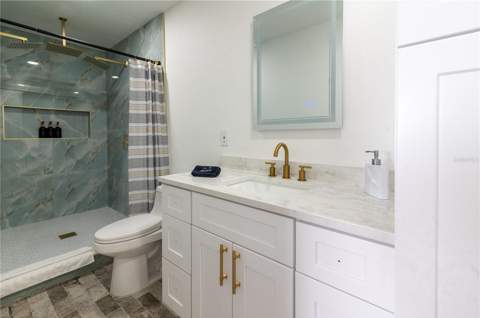 6613 Blue Heron Drive, St Petersburg FL - photo 23 of 41