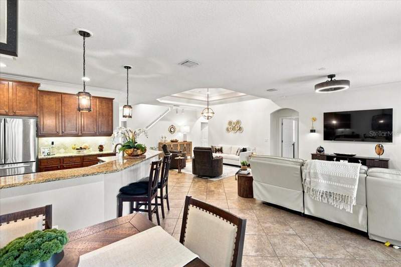 5 bedroom Single Family Residence at 4508 Grand Lakeside Drive, Grand Cypress On Lake Tarpon, Palm Harbor — photo 3