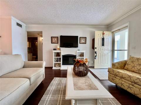 2223 Philippine Drive #9, Clearwater FL - photo 8 of 60