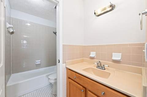 4208 Lake Underhill Road #5D3, Orlando FL - photo 18 of 45