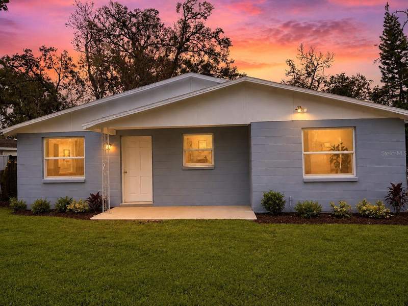 3 bedroom Single Family Residence at 7510 Almark Street, Town Of Citrus Park, Tampa — photo 2