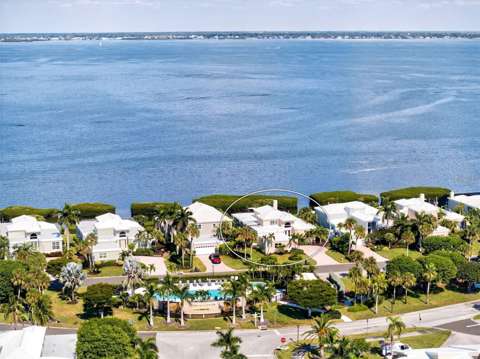 3488 Mistletoe Lane, luxury home for sale in Longboat Key