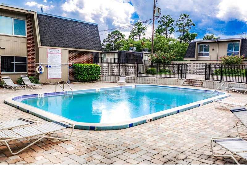 2 bedroom Condominium at 1700 SW 16th Court #K24, Summit House, Gainesville — photo 3