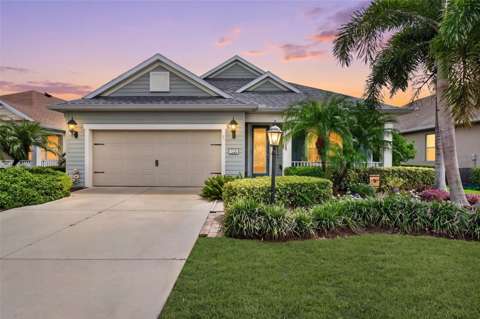 7735 Ridgelake Circle, home for sale in Bradenton 34203