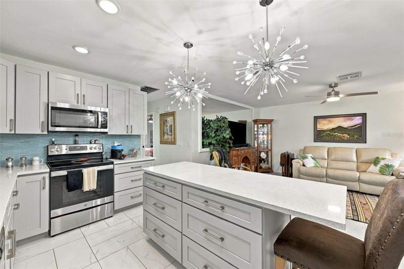2 bedroom Condominium at 202 Gloucester Boulevard #357, Gloucester J Condo, Sun City Center — photo 4