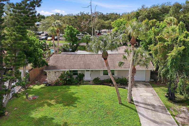 3 bedroom Single Family Residence at 3048 Savage Road, Palm Lakes, Sarasota — photo 2