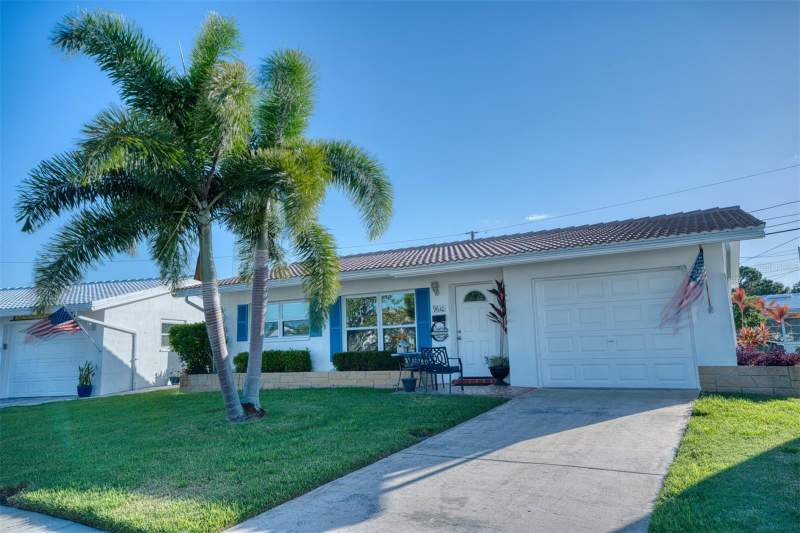 2 bedroom Single Family Residence at 9610 45th Street, Mainlands Of Tamarac By The Gulf Unit 1-B Condo, Pinellas Park — photo 2