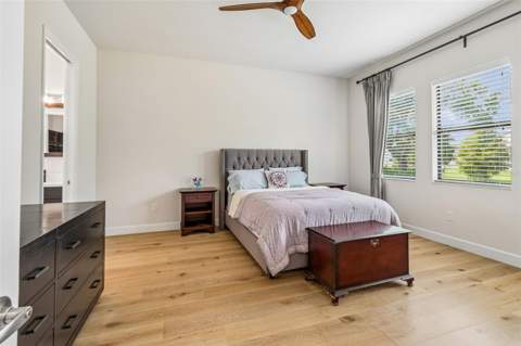 7872 Marsh Pointe Drive, Tampa FL - photo 19 of 53