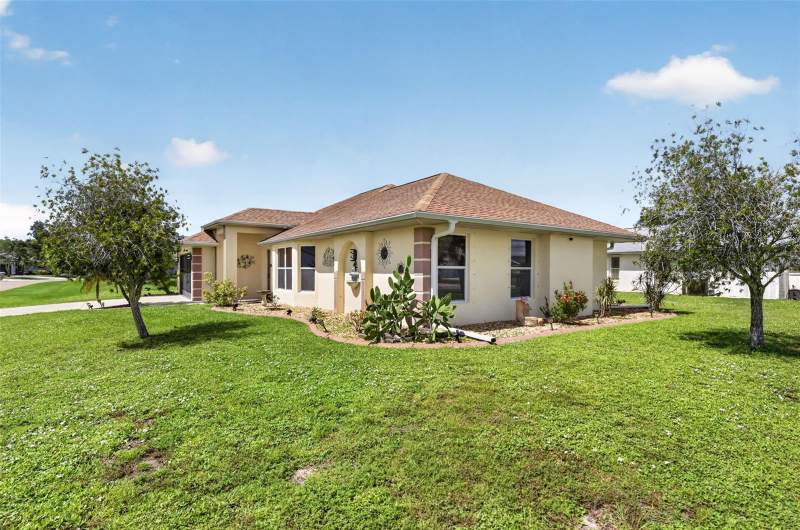 3 bedroom Single Family Residence at 2184 Onondaga Lane, Punta Gorda Isles Sec 23, Punta Gorda — photo 5