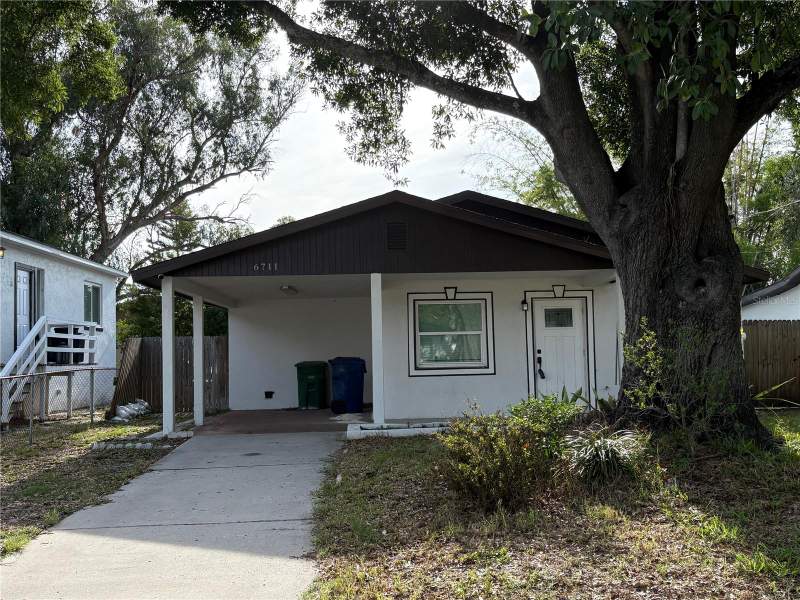 3 bedroom Single Family Residence at 6711 S Faul Street, West Port, Tampa — photo 2