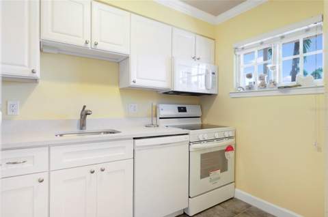 19417 Gulf Boulevard #E109, Indian Rocks Beach FL - photo 9 of 40