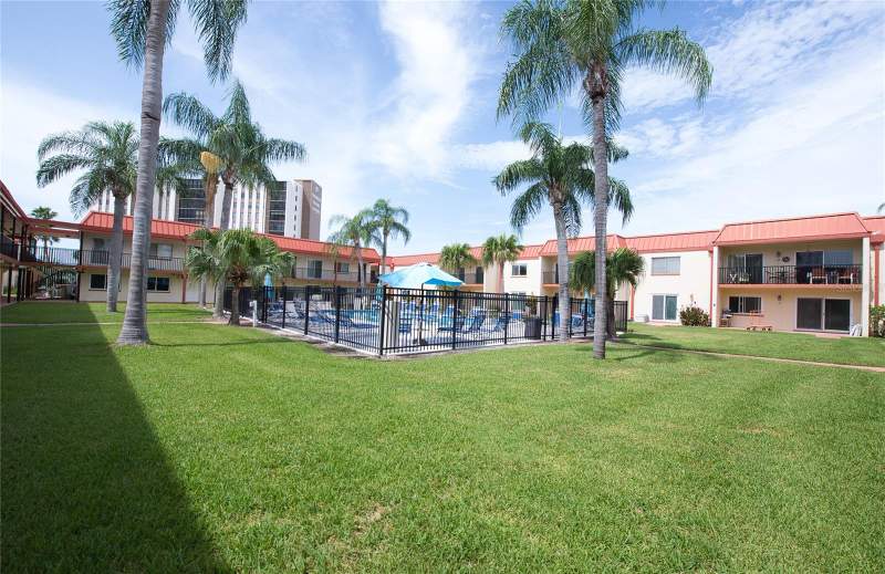 1 bedroom Condominium at 10365 Paradise Boulevard #9, Treasure Island Villas Condo, Treasure Island — photo 5