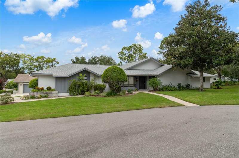 2 bedroom Single Family Residence at 8 W Winged Foot Court, Homosassa, Homosassa — photo 1