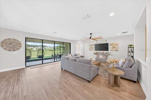 12962 Steed Trace Loop, Lithia FL - photo 12 of 55