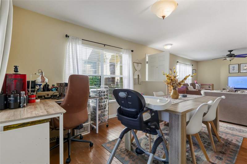 3 bedroom Townhouse at 10952 Keys Gate Drive, Summerfield Village 1 Tr 2, Riverview — photo 3