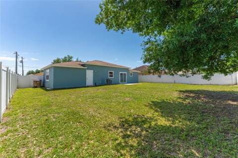 309 Cornwallis Court, Kissimmee FL - photo 13 of 14