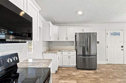 4107 W Wyoming Avenue, Tampa FL - photo 9 of 42