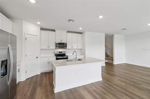 807 Sunshower Drive, Lady Lake FL - photo 14 of 36