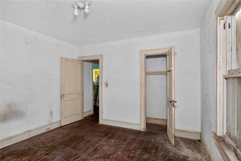 3 bedroom Single Family Residence at 27 N Mills Avenue, Hill Mrs H Parker Resub, Orlando — photo 4