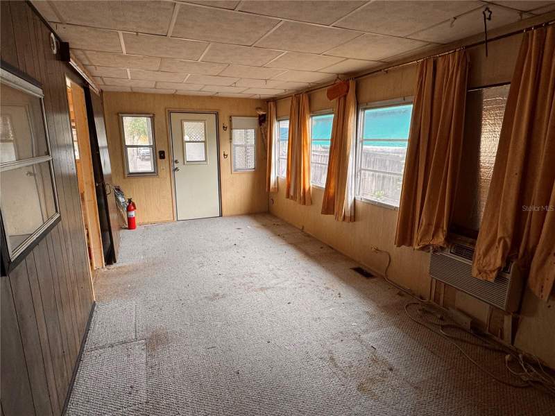 2 bedroom Mobile Home at 5042 76th Street, Pine Bay Park, St Petersburg — photo 5