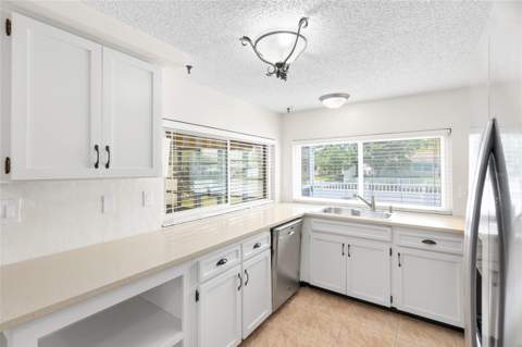 3803 Sail Drive, New Port Richey FL - photo 9 of 27